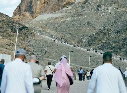 Ziyarat Places in and Around Makkah: History and Etiquette