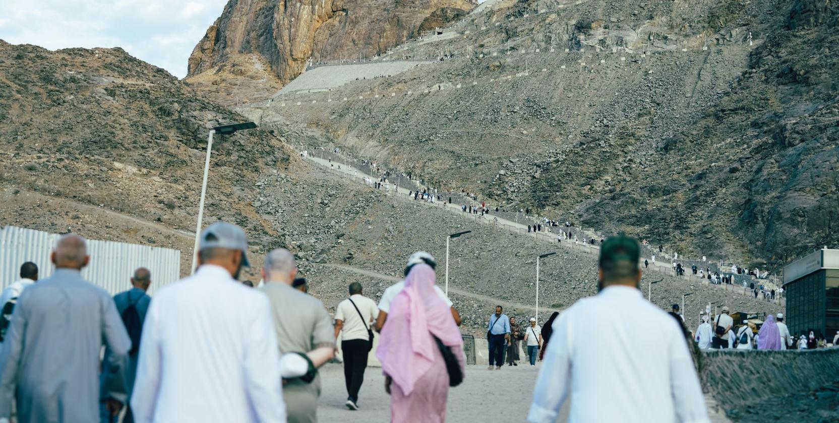Ziyarat Places in and Around Makkah: History and Etiquette